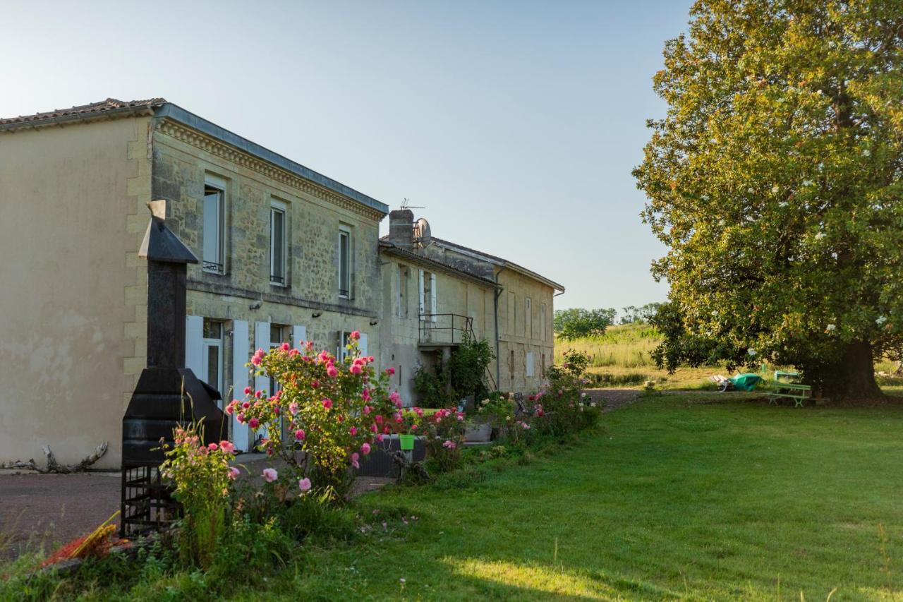 Chambre D'Hote Pres Bordeaux Au Chateau Camponac Bourg-sur-Gironde Buitenkant foto